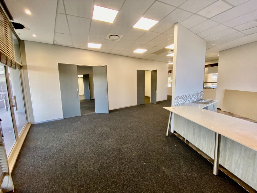 To Let Commercial Property for Rent in Doringkloof Gauteng