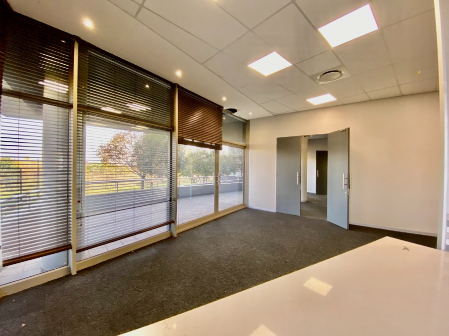 To Let Commercial Property for Rent in Doringkloof Gauteng