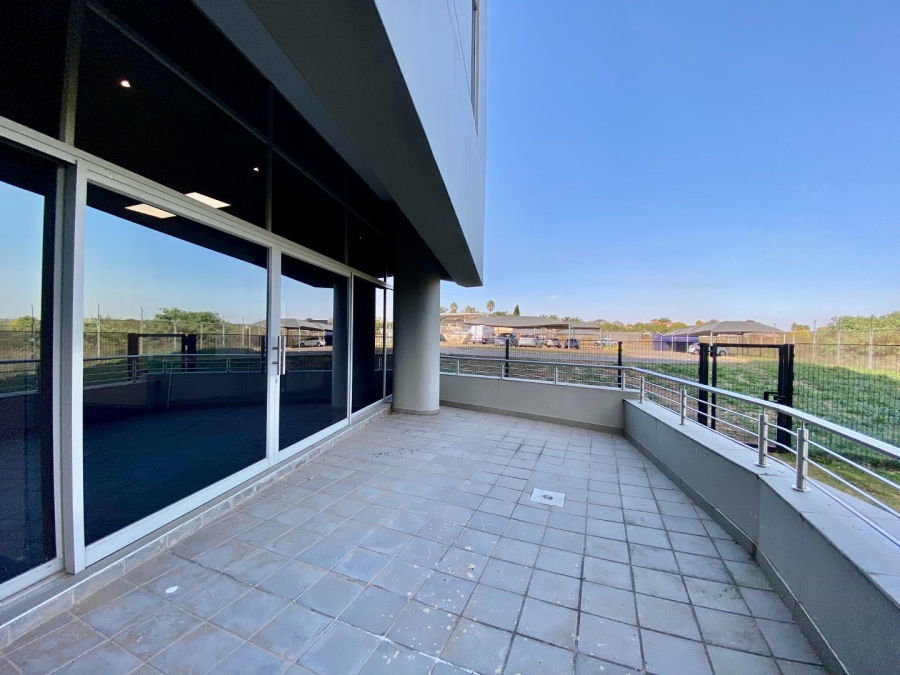 To Let Commercial Property for Rent in Doringkloof Gauteng