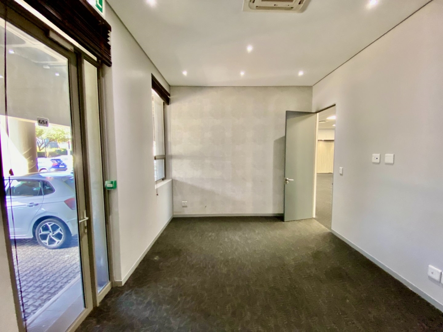 To Let Commercial Property for Rent in Doringkloof Gauteng