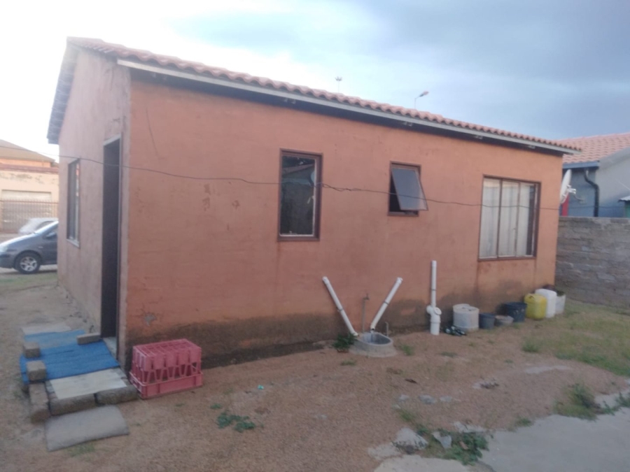 2 Bedroom Property for Sale in Soshanguve V Gauteng