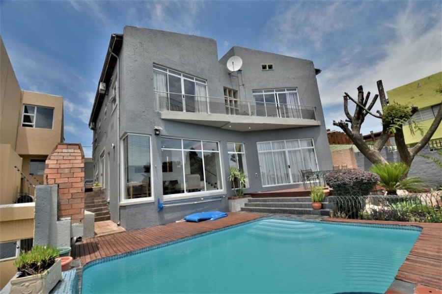4 Bedroom Property for Sale in Auckland Park Gauteng