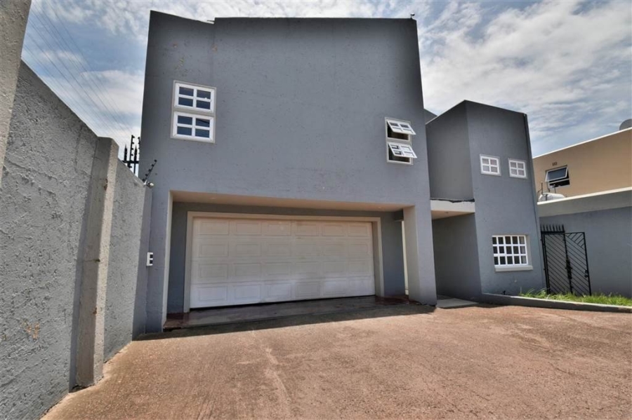 4 Bedroom Property for Sale in Auckland Park Gauteng