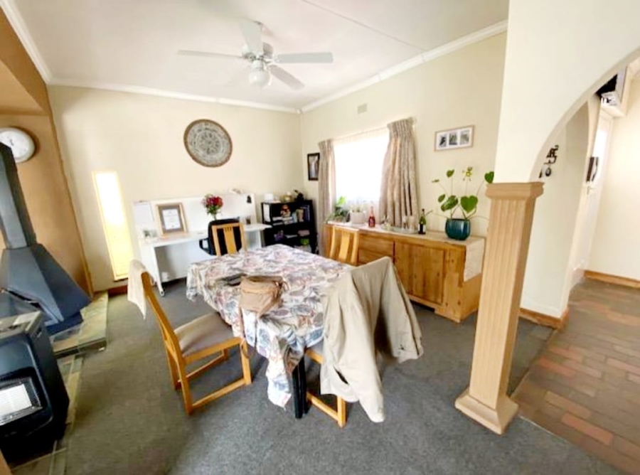 To Let 3 Bedroom Property for Rent in Mondeor Gauteng