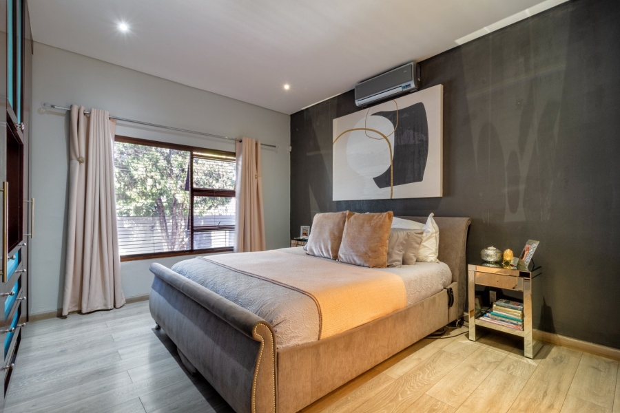 4 Bedroom Property for Sale in Westdene Gauteng