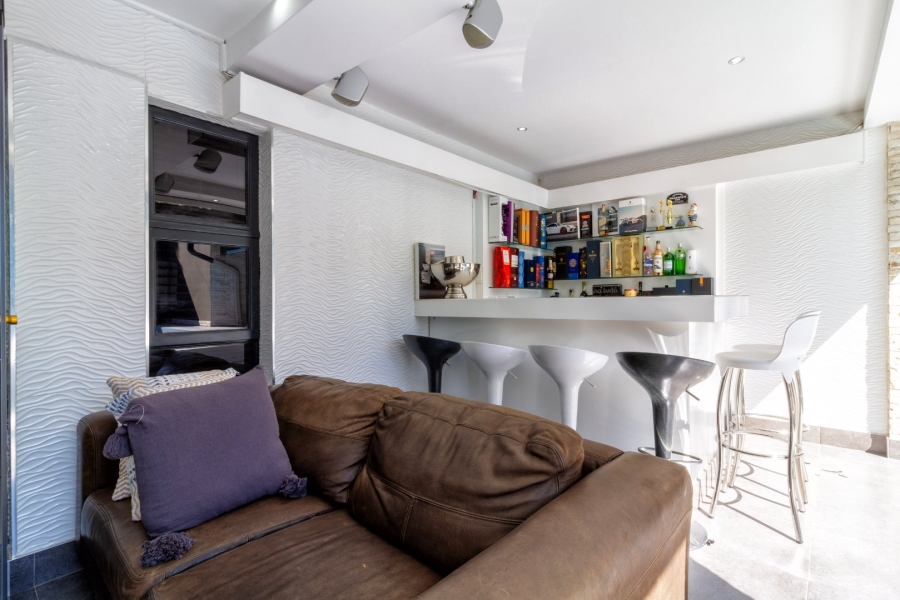 4 Bedroom Property for Sale in Westdene Gauteng
