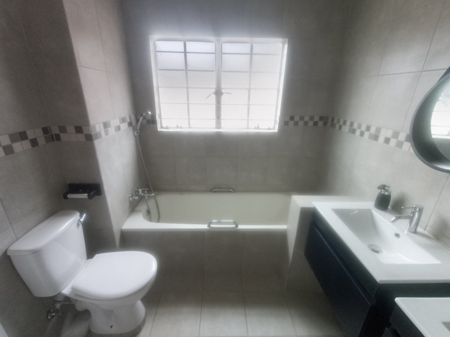 3 Bedroom Property for Sale in Houghton Estate Gauteng