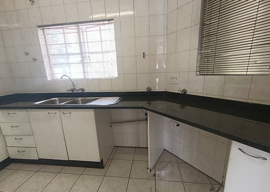 3 Bedroom Property for Sale in Houghton Estate Gauteng