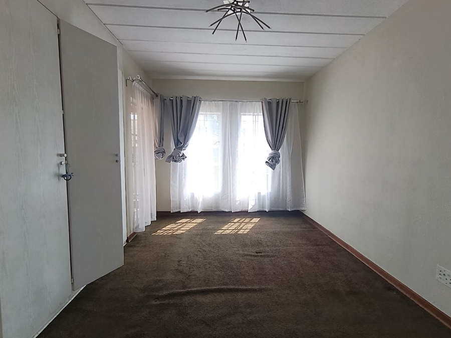 3 Bedroom Property for Sale in Houghton Estate Gauteng