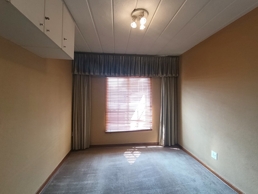 3 Bedroom Property for Sale in Houghton Estate Gauteng