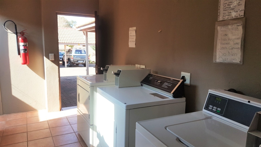 To Let 1 Bedroom Property for Rent in Melrose Estate Gauteng