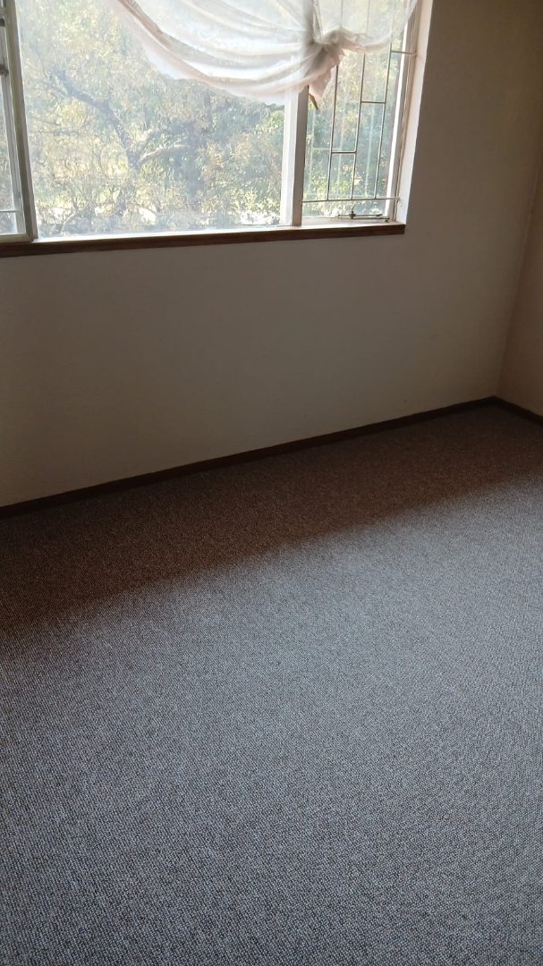 To Let 2 Bedroom Property for Rent in Garsfontein Gauteng