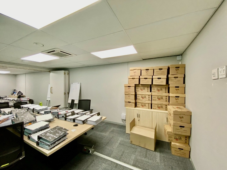 To Let Commercial Property for Rent in Faerie Glen Gauteng
