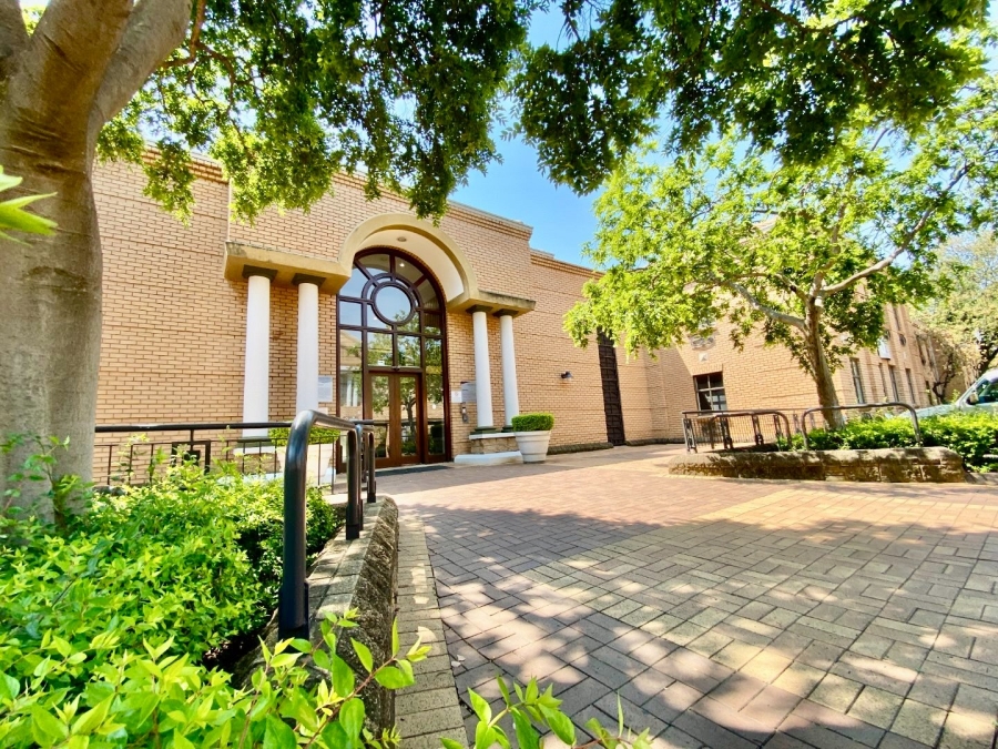 To Let Commercial Property for Rent in Faerie Glen Gauteng