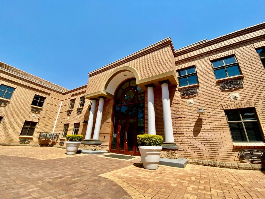 To Let Commercial Property for Rent in Faerie Glen Gauteng