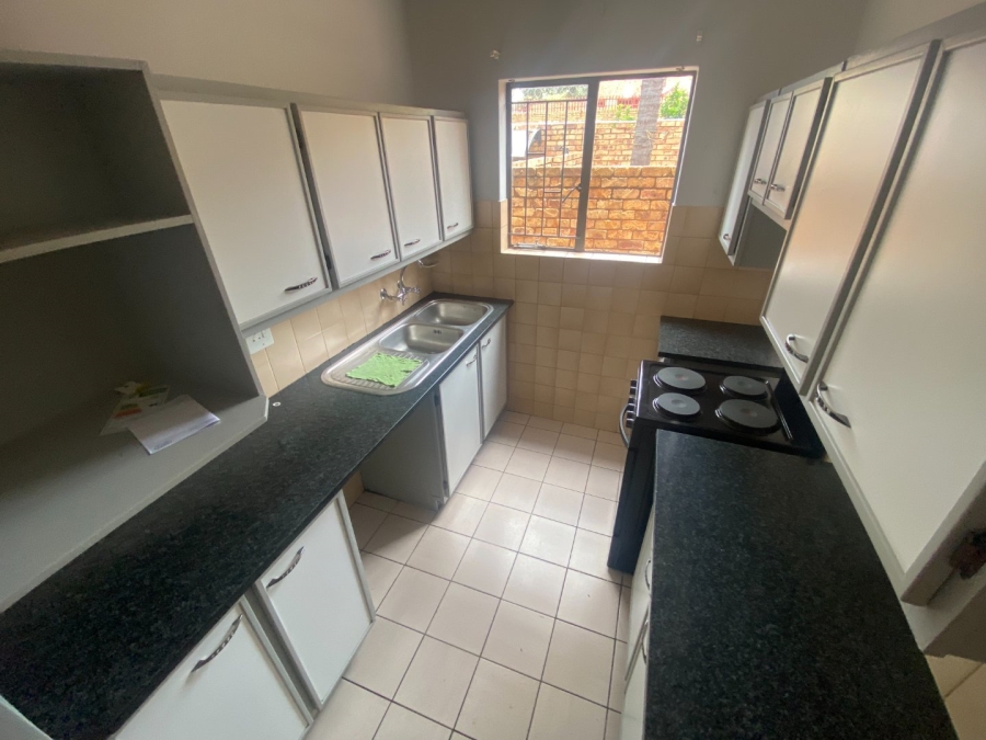 To Let 3 Bedroom Property for Rent in Zwartkop Gauteng