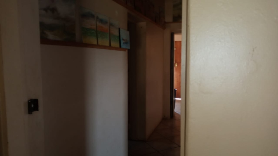 Commercial Property for Sale in Honingneskrans Ah Gauteng