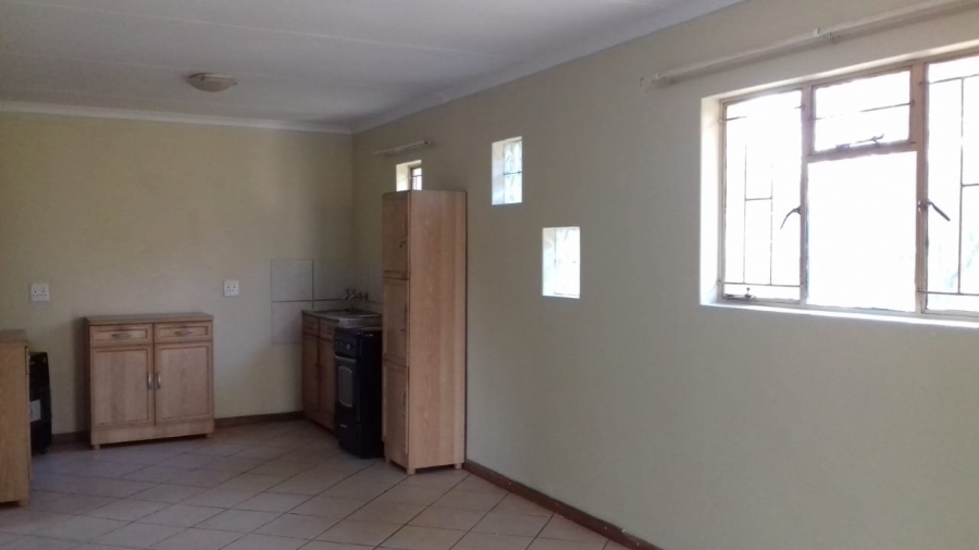 Commercial Property for Sale in Honingneskrans Ah Gauteng