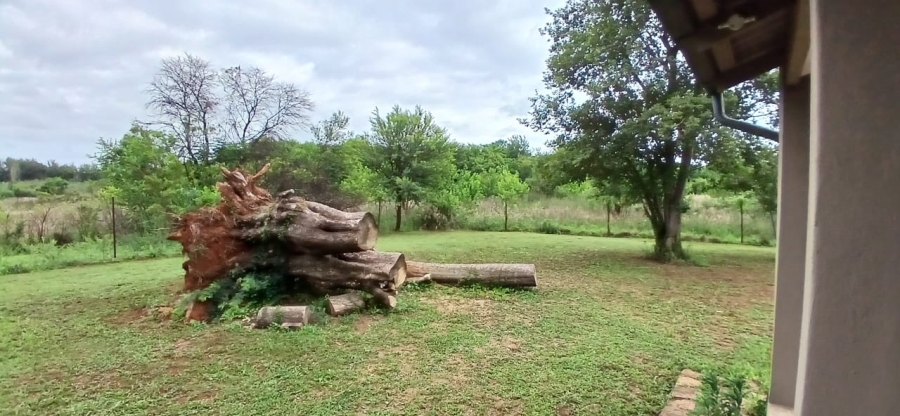 Commercial Property for Sale in Honingneskrans Ah Gauteng