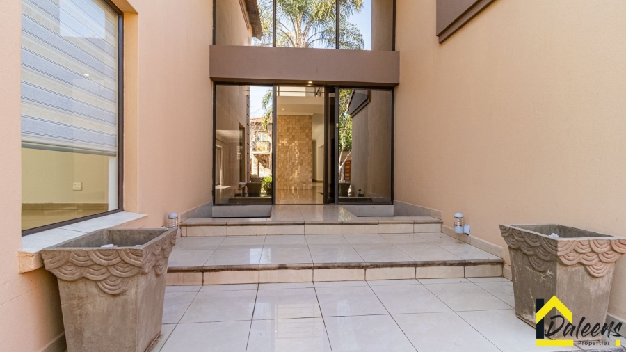 4 Bedroom Property for Sale in Beyers Park Gauteng