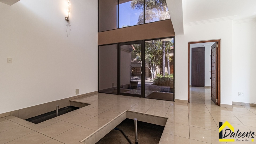4 Bedroom Property for Sale in Beyers Park Gauteng