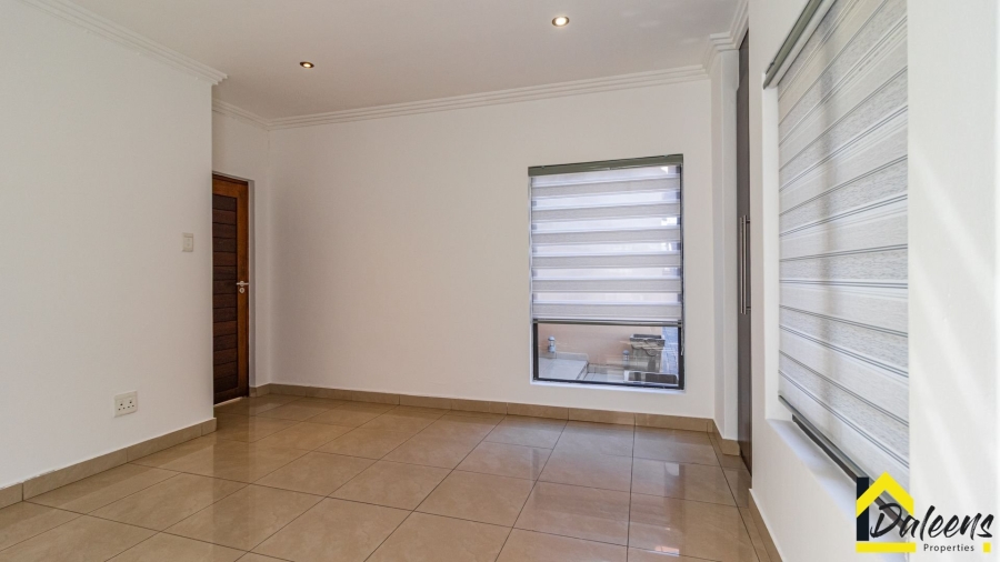 4 Bedroom Property for Sale in Beyers Park Gauteng