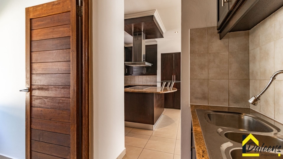 4 Bedroom Property for Sale in Beyers Park Gauteng