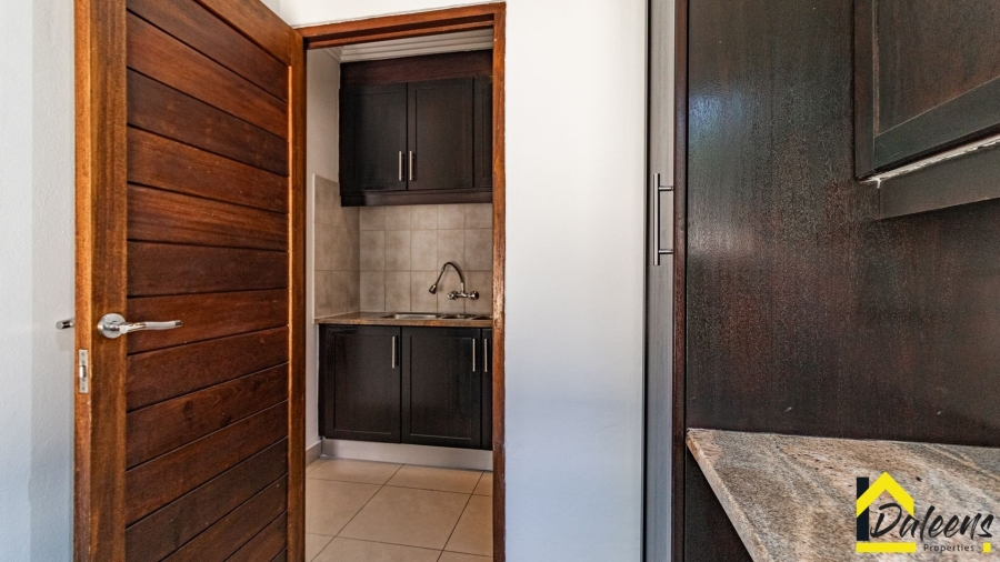 4 Bedroom Property for Sale in Beyers Park Gauteng