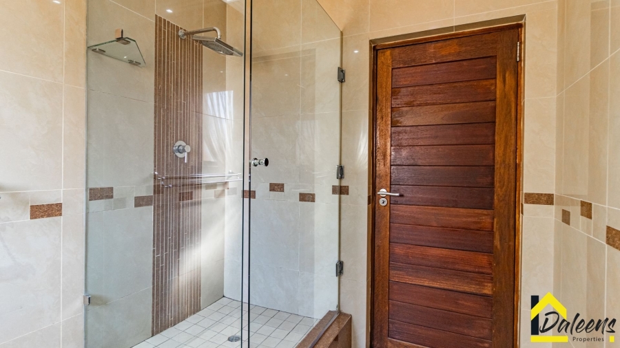 4 Bedroom Property for Sale in Beyers Park Gauteng