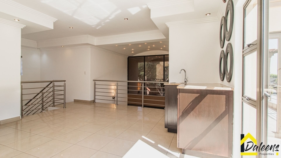 4 Bedroom Property for Sale in Beyers Park Gauteng