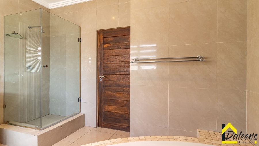 4 Bedroom Property for Sale in Beyers Park Gauteng