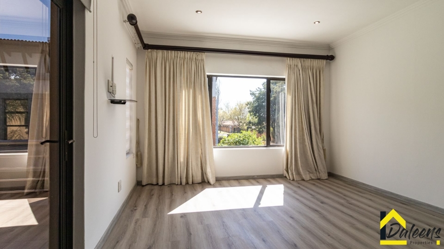 4 Bedroom Property for Sale in Beyers Park Gauteng