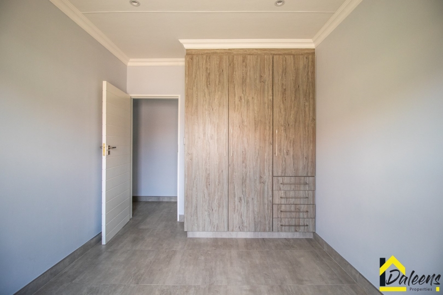 3 Bedroom Property for Sale in Comet Gauteng