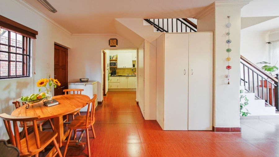 4 Bedroom Property for Sale in Eldoraigne Gauteng