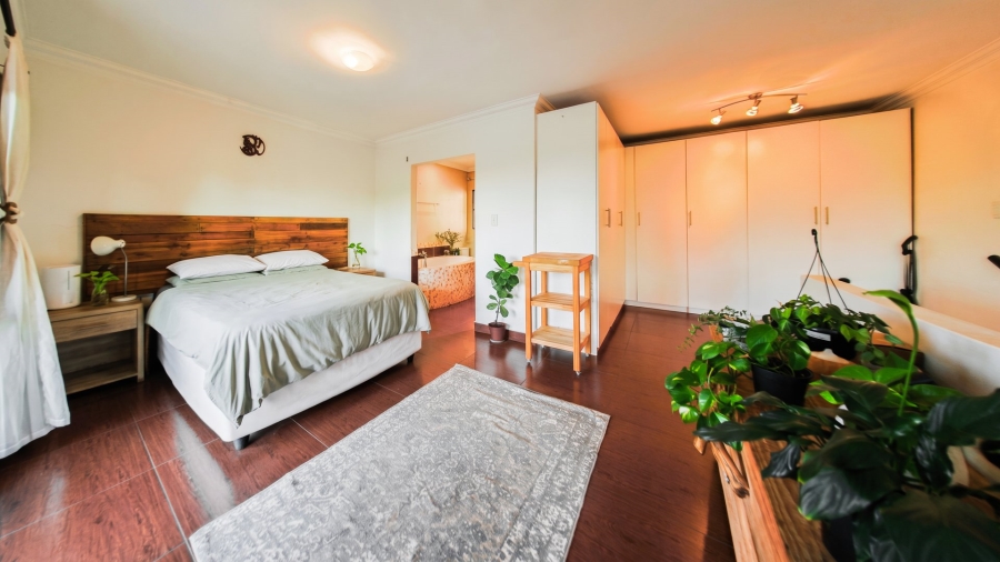 4 Bedroom Property for Sale in Eldoraigne Gauteng
