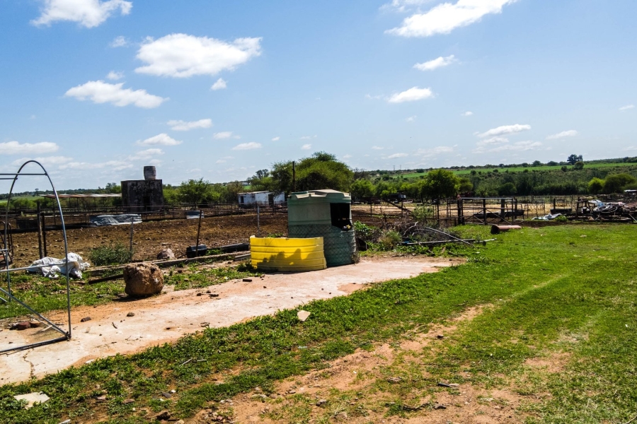 Commercial Property for Sale in Lusthof Gauteng