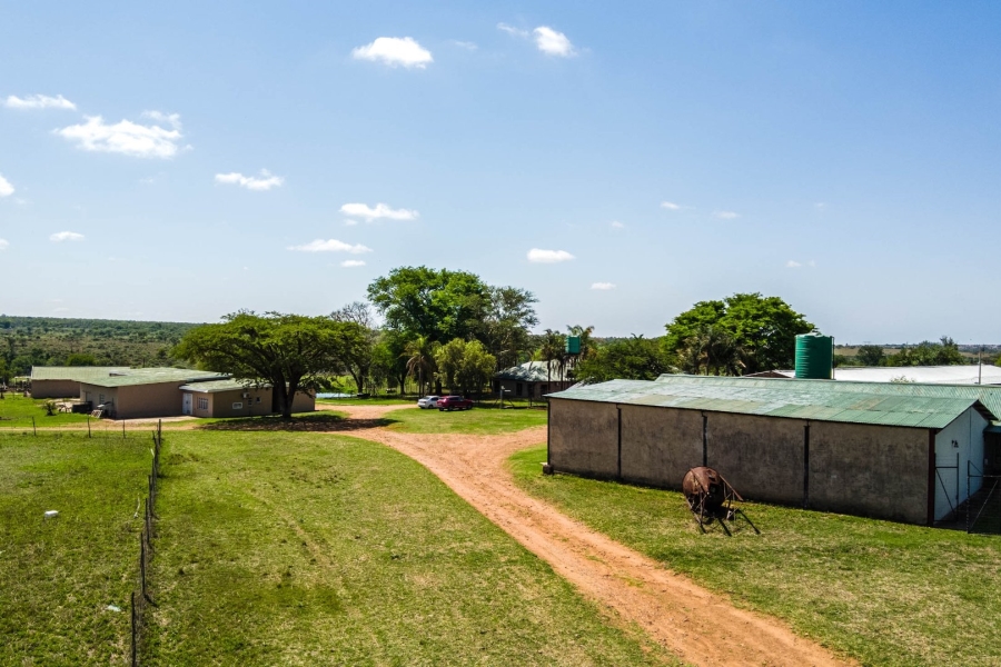 Commercial Property for Sale in Lusthof Gauteng