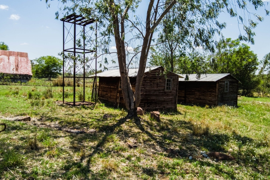 Commercial Property for Sale in Lusthof Gauteng
