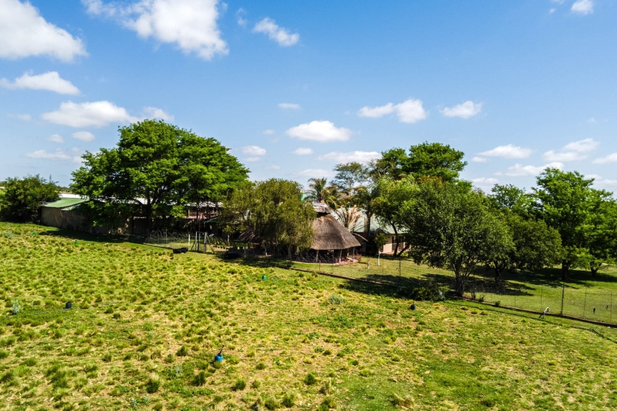 Commercial Property for Sale in Lusthof Gauteng