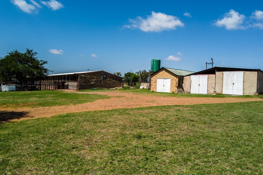 Commercial Property for Sale in Lusthof Gauteng