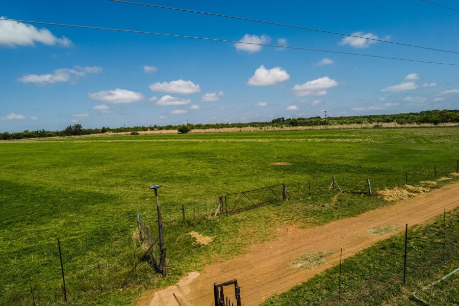 Commercial Property for Sale in Lusthof Gauteng