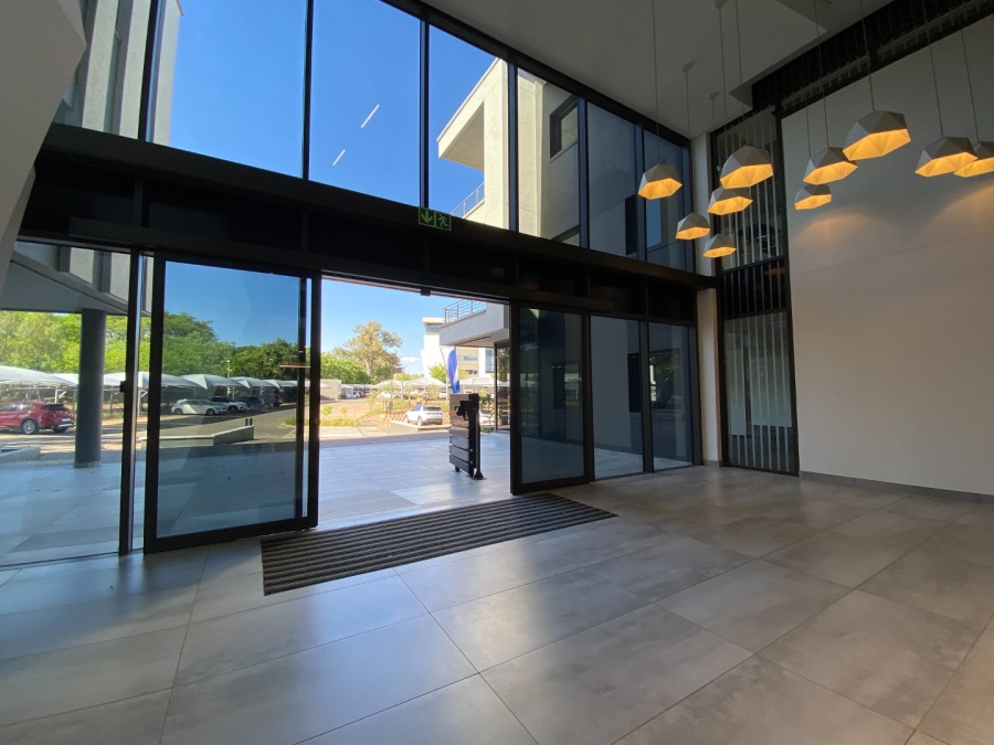 To Let commercial Property for Rent in Die Hoewes Gauteng