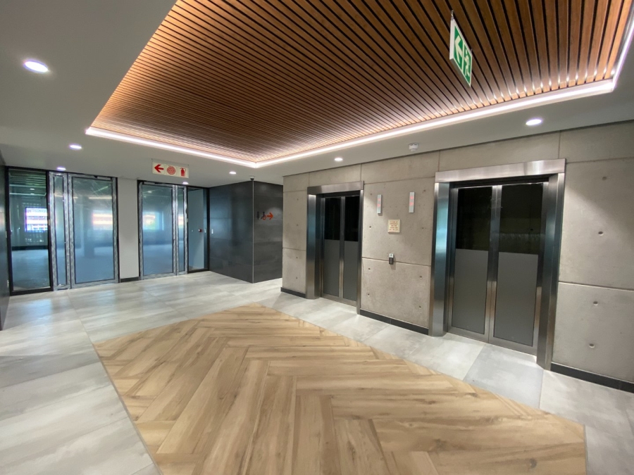 To Let commercial Property for Rent in Die Hoewes Gauteng