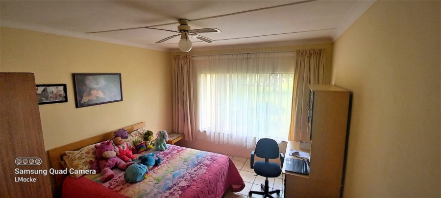Commercial Property for Sale in Valley Settlements A H Gauteng
