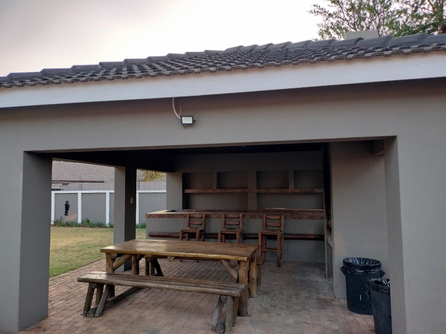 Commercial Property for Sale in Aston Manor Gauteng