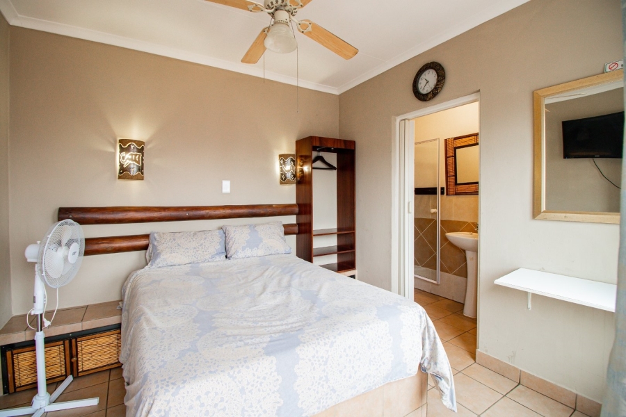 Commercial Property for Sale in Aston Manor Gauteng