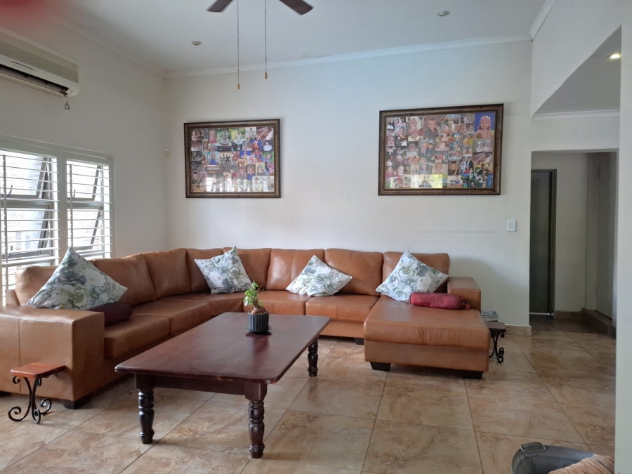 5 Bedroom Property for Sale in Eldoraigne Gauteng