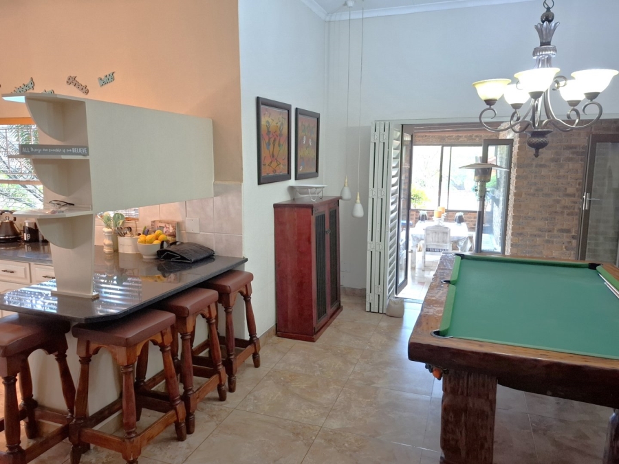 5 Bedroom Property for Sale in Eldoraigne Gauteng