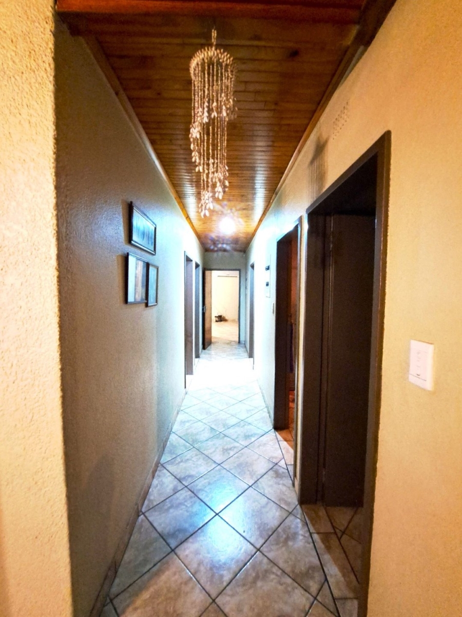 Commercial Property for Sale in Houtkop A H Gauteng
