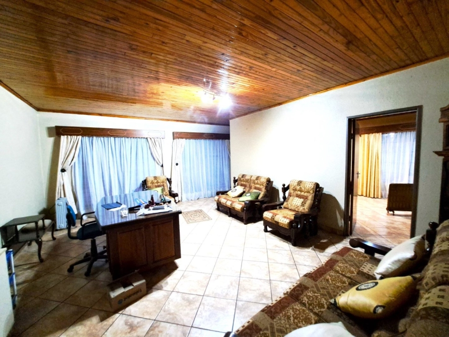 Commercial Property for Sale in Houtkop A H Gauteng